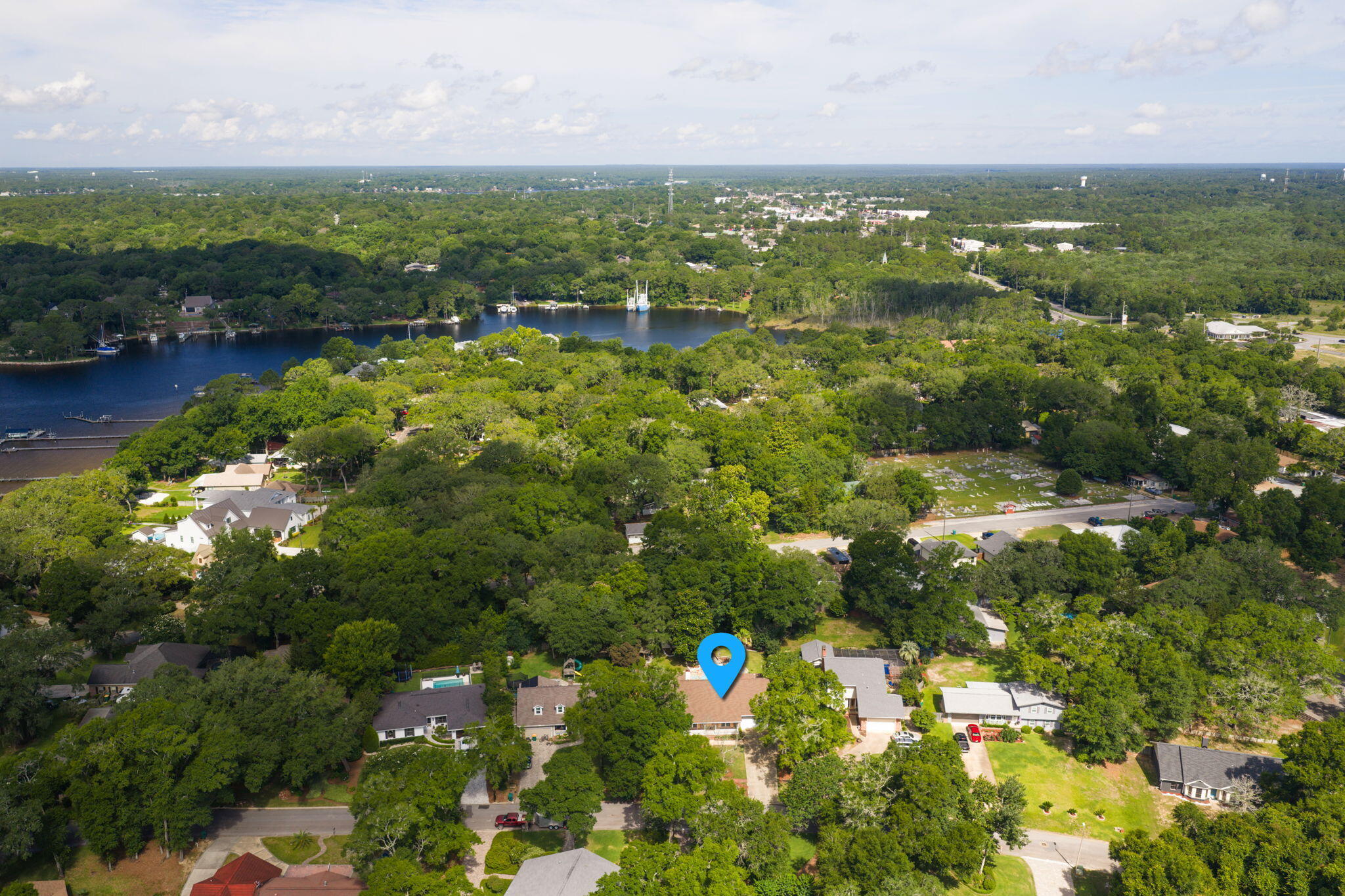 2319 Canal Drive
