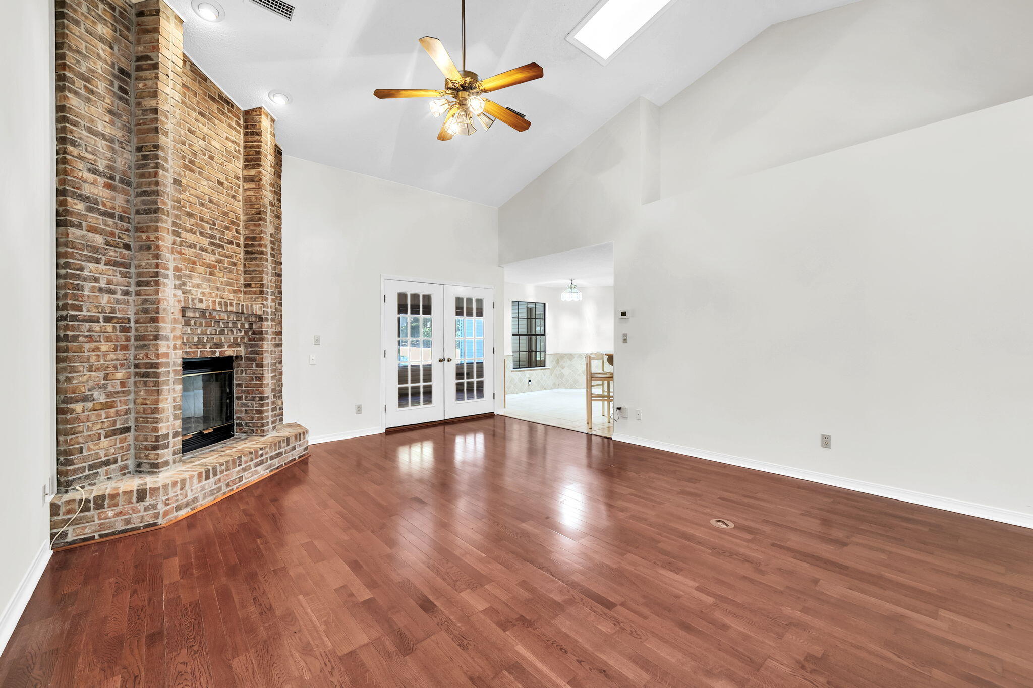 2319 Canal Drive