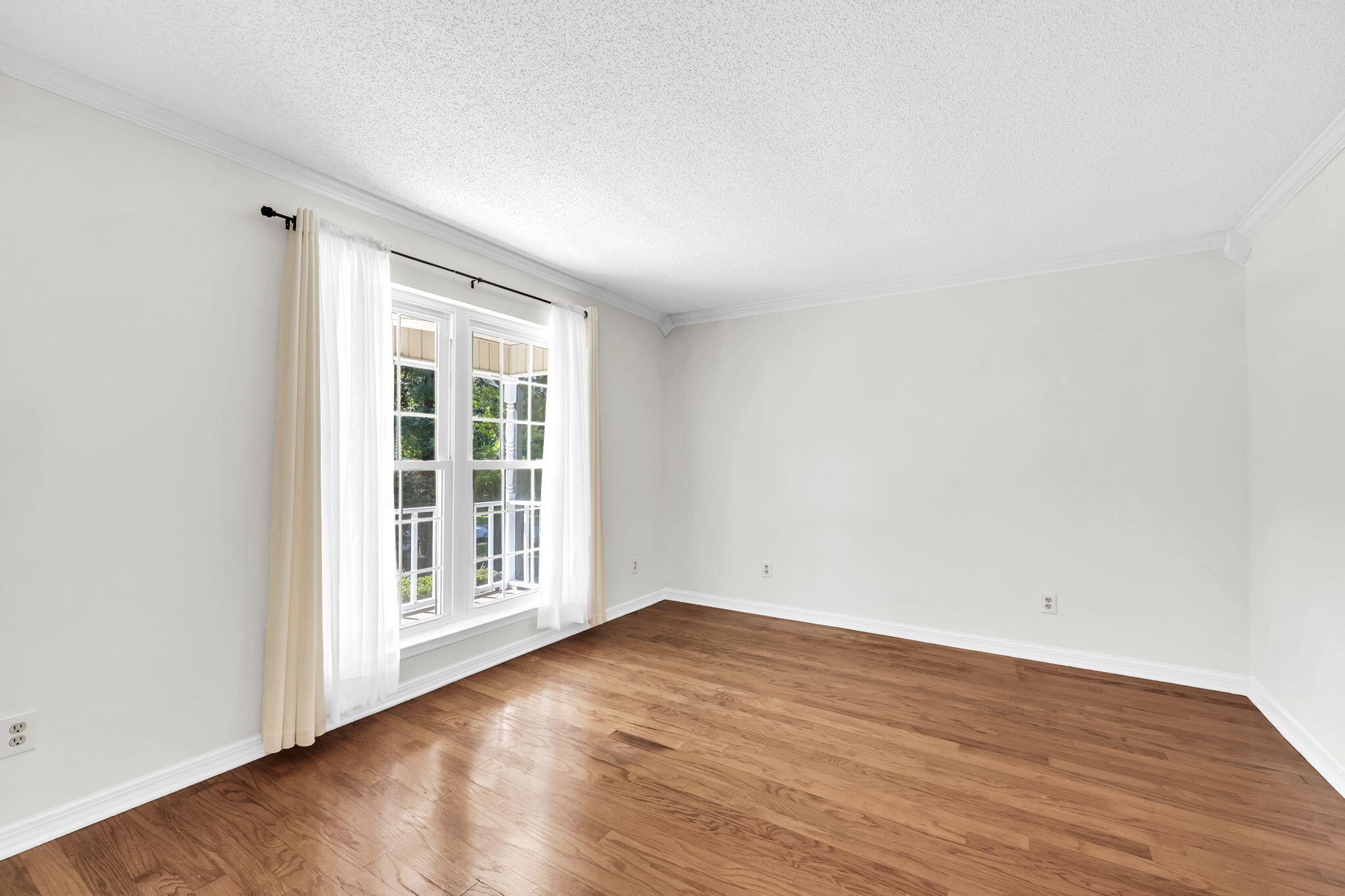 2319 Canal Drive