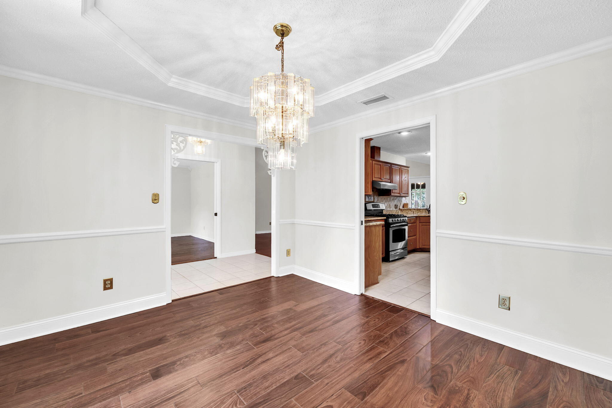 2319 Canal Drive