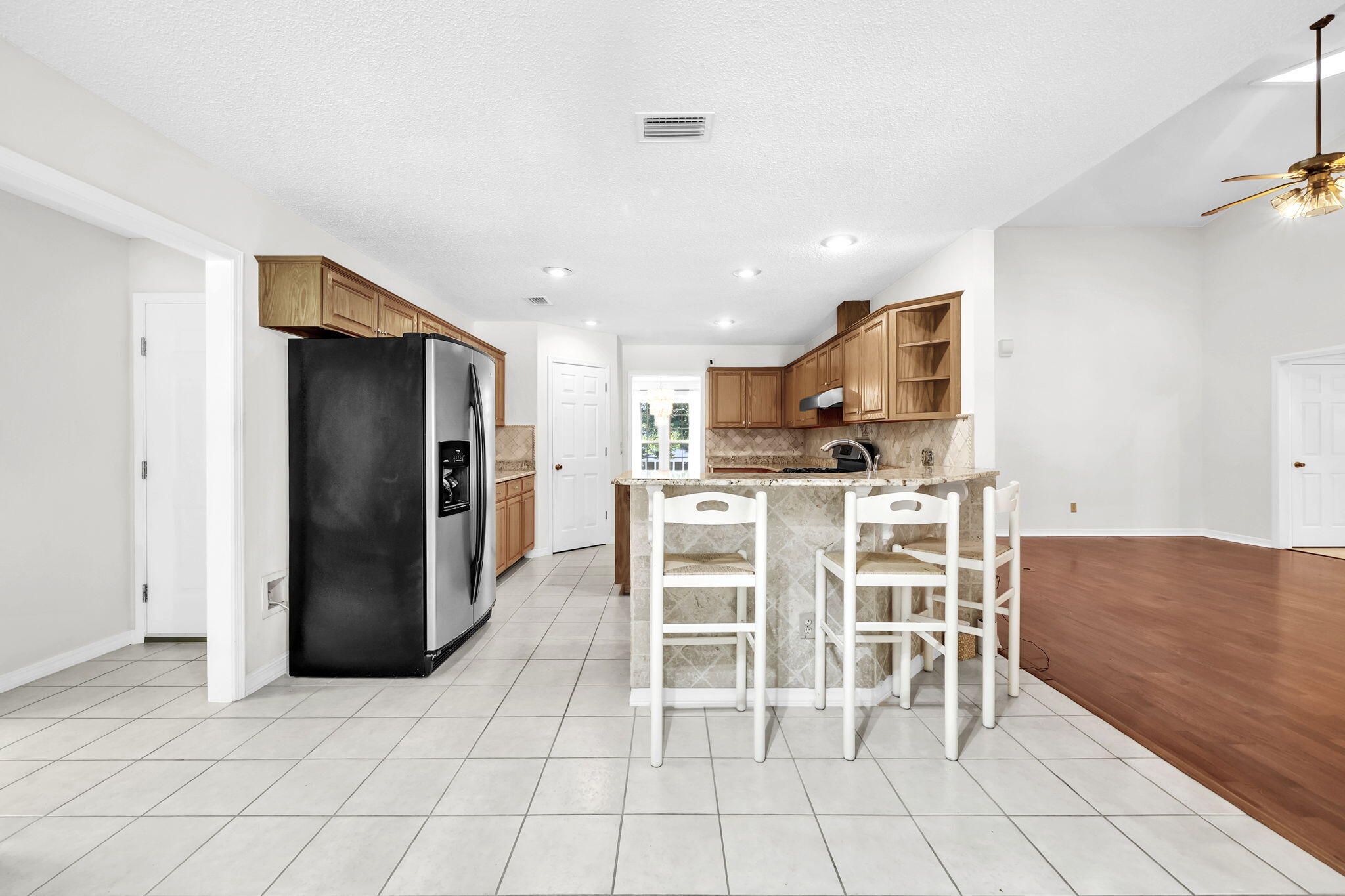 2319 Canal Drive