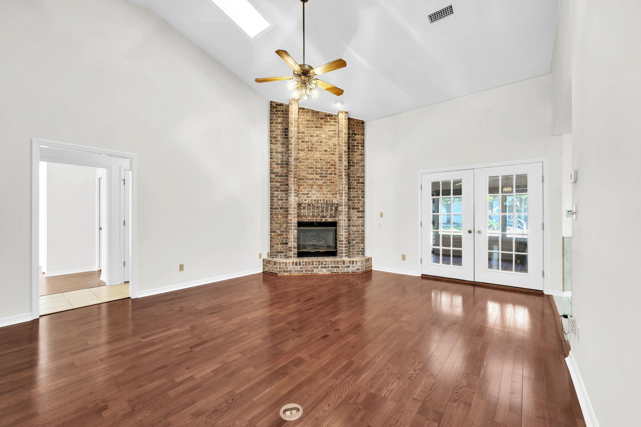 2319 Canal Drive