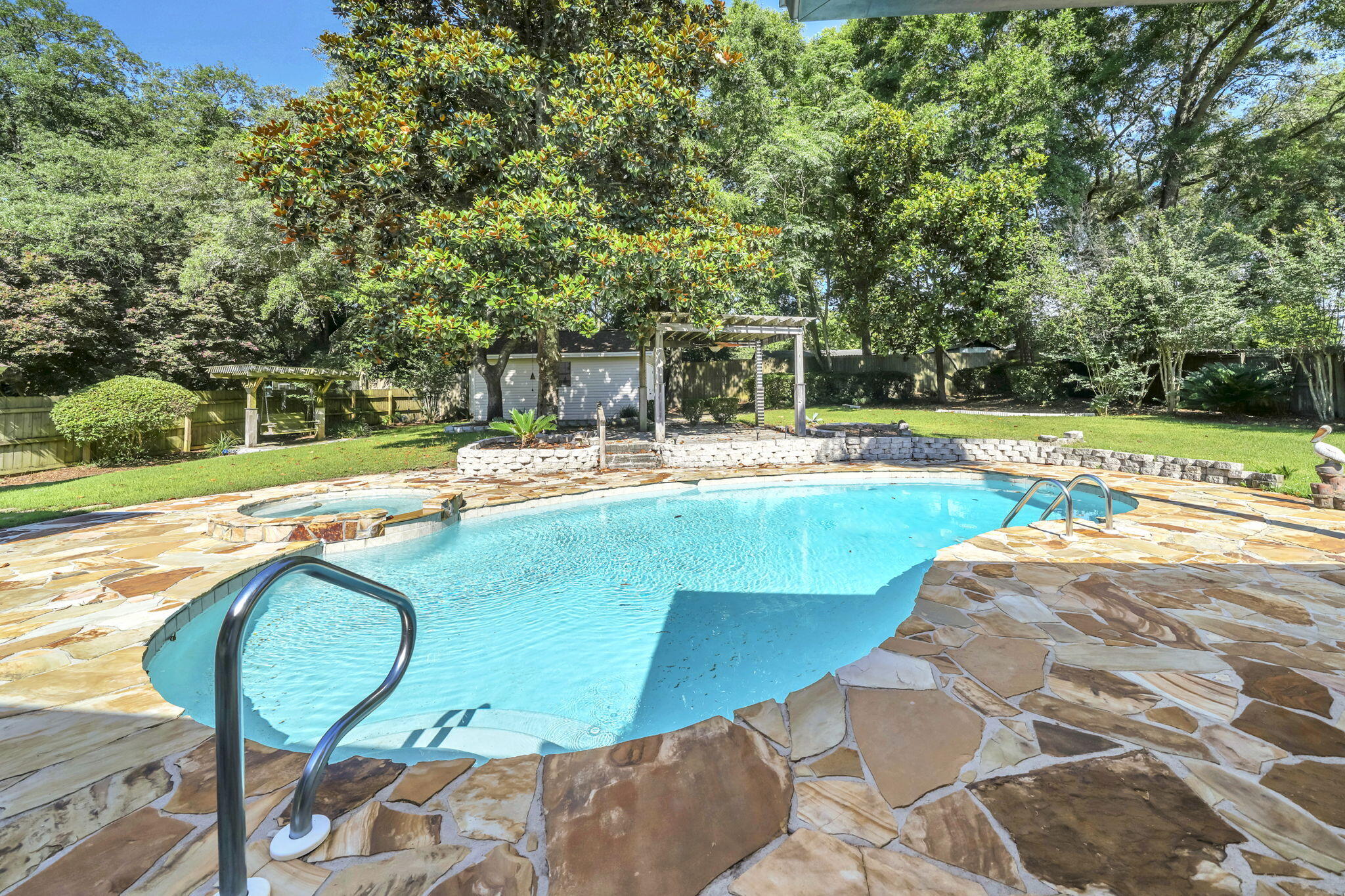2319 Canal Drive