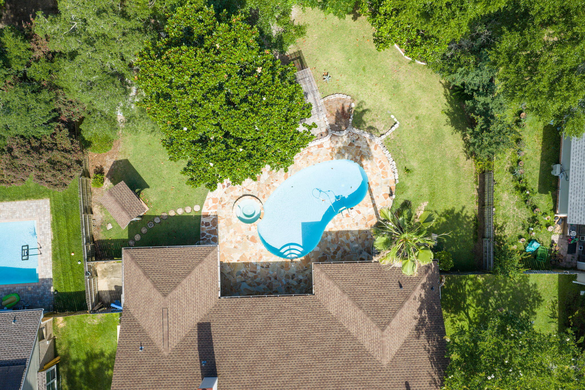 2319 Canal Drive