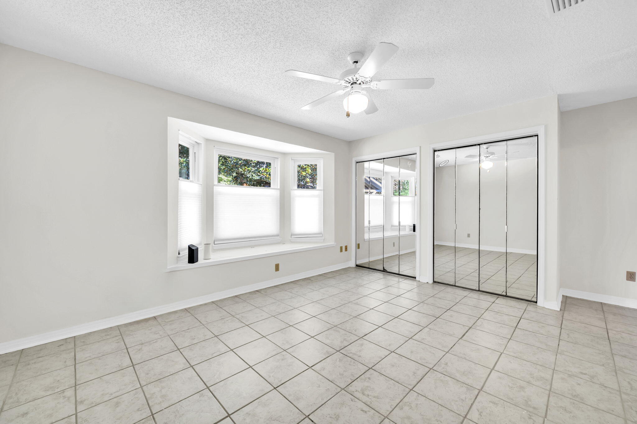 2319 Canal Drive