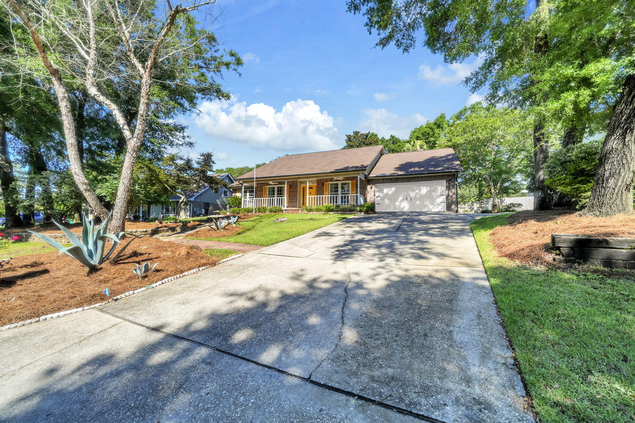 2319 Canal Drive