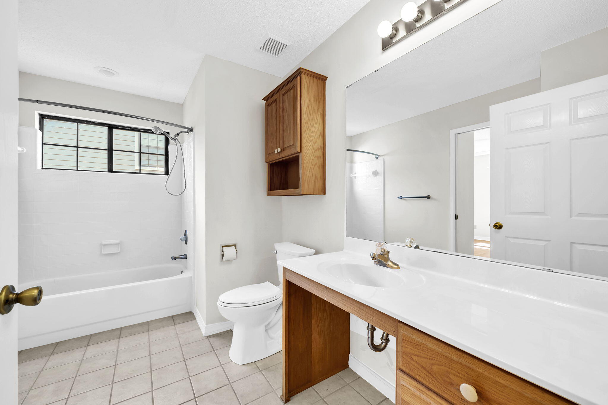 2319 Canal Drive