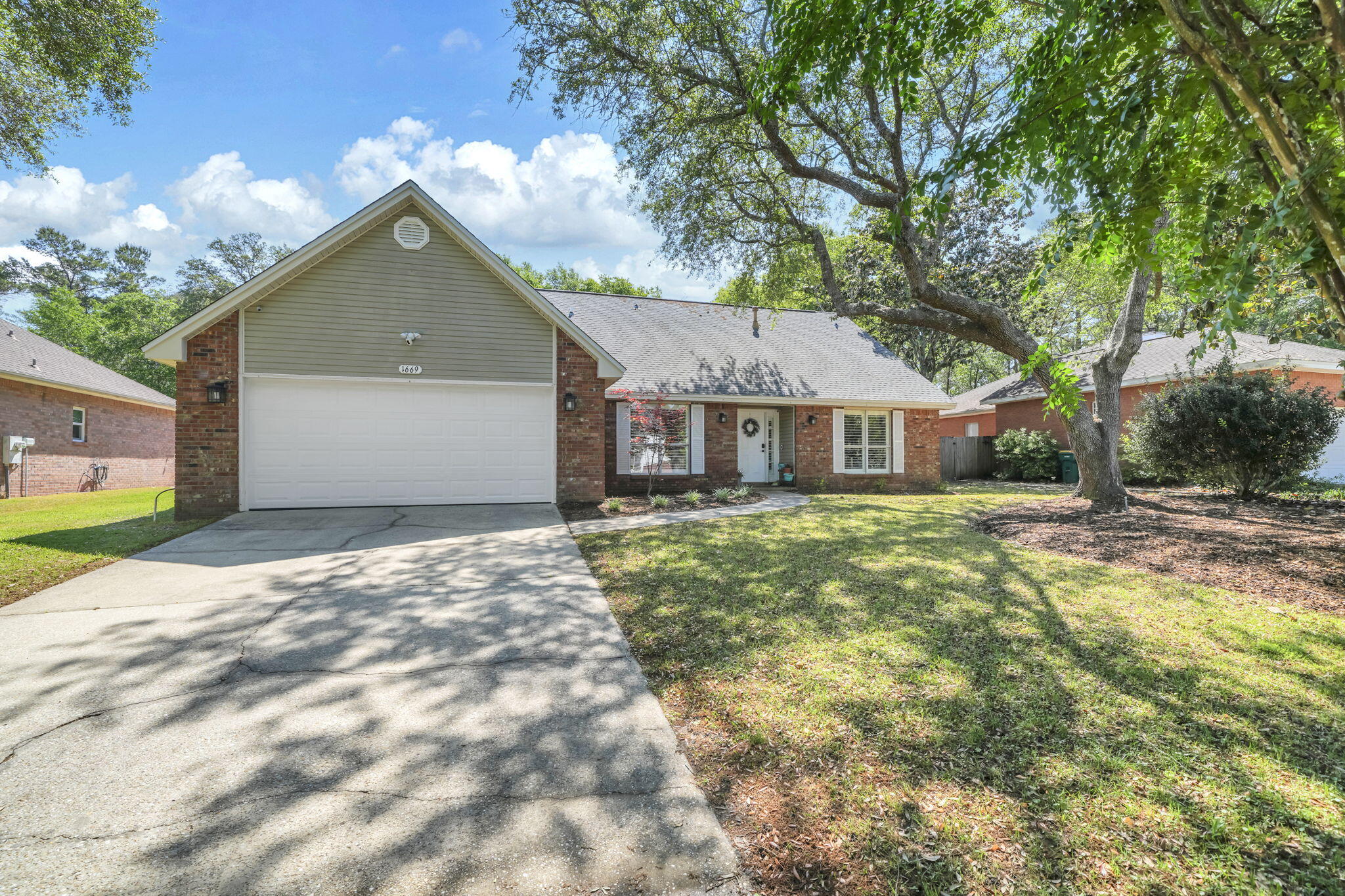 1669 Northridge Road