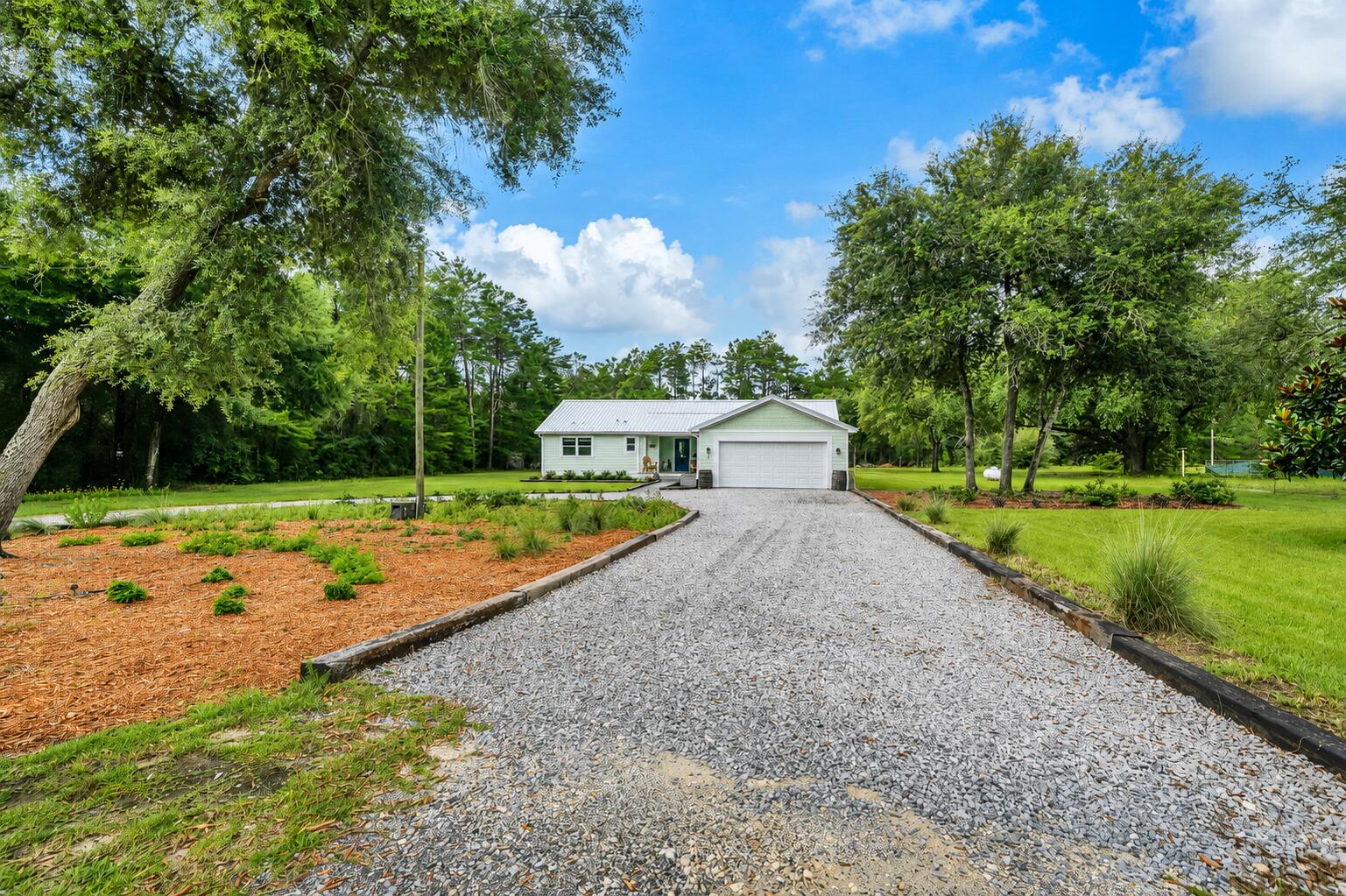 819 Woodlawn Road