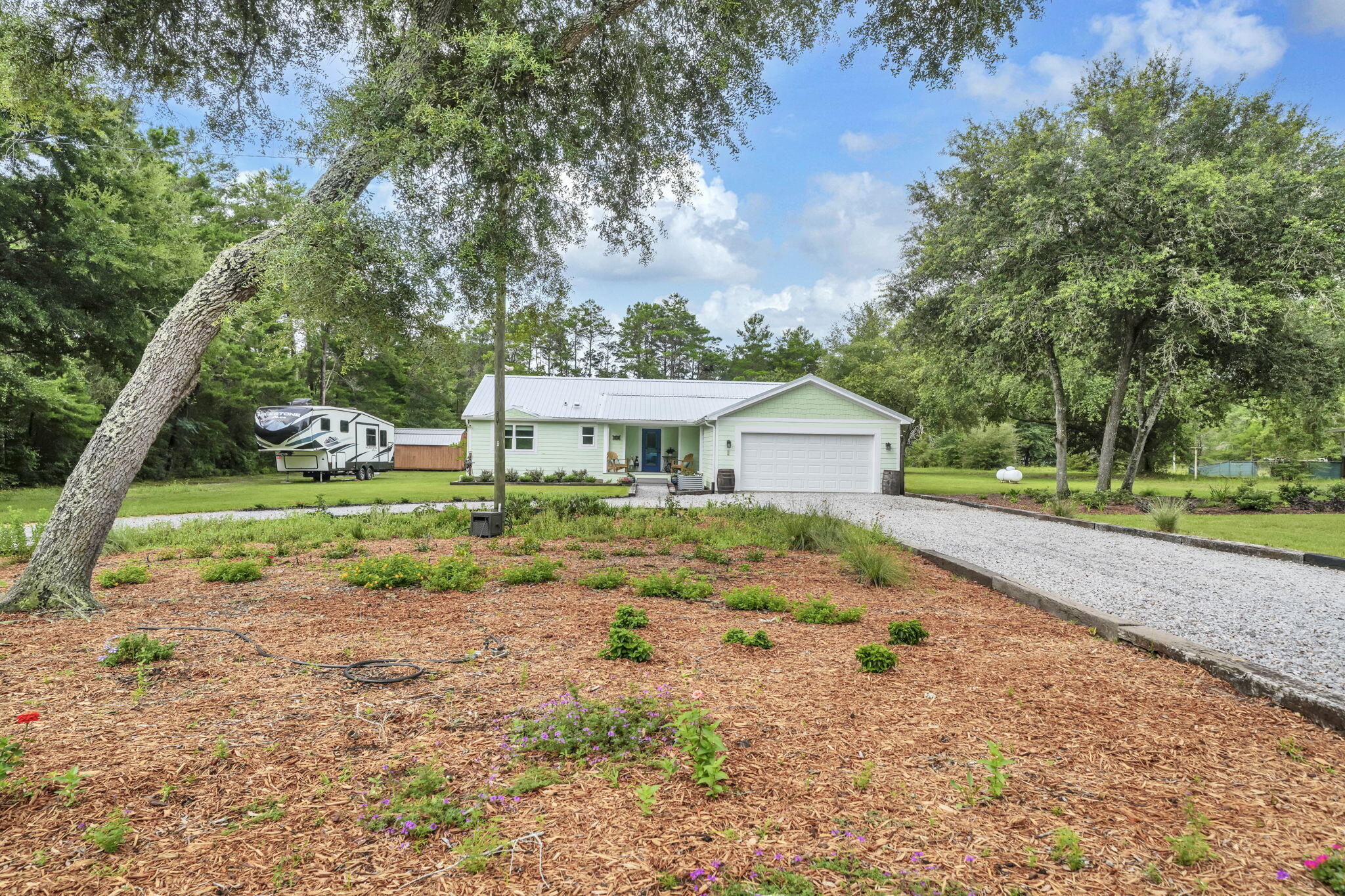 819 Woodlawn Road