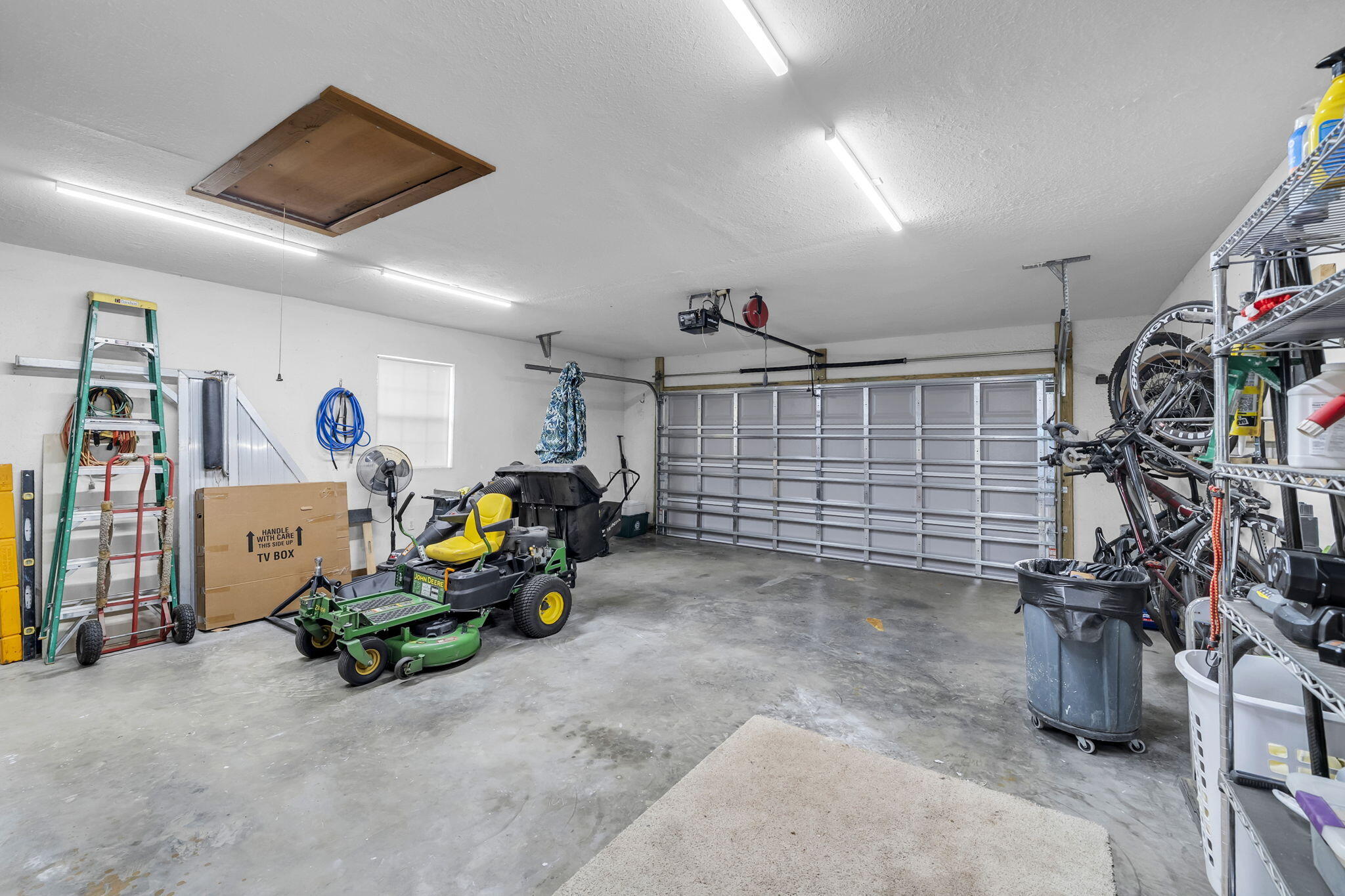 819 Woodlawn Road