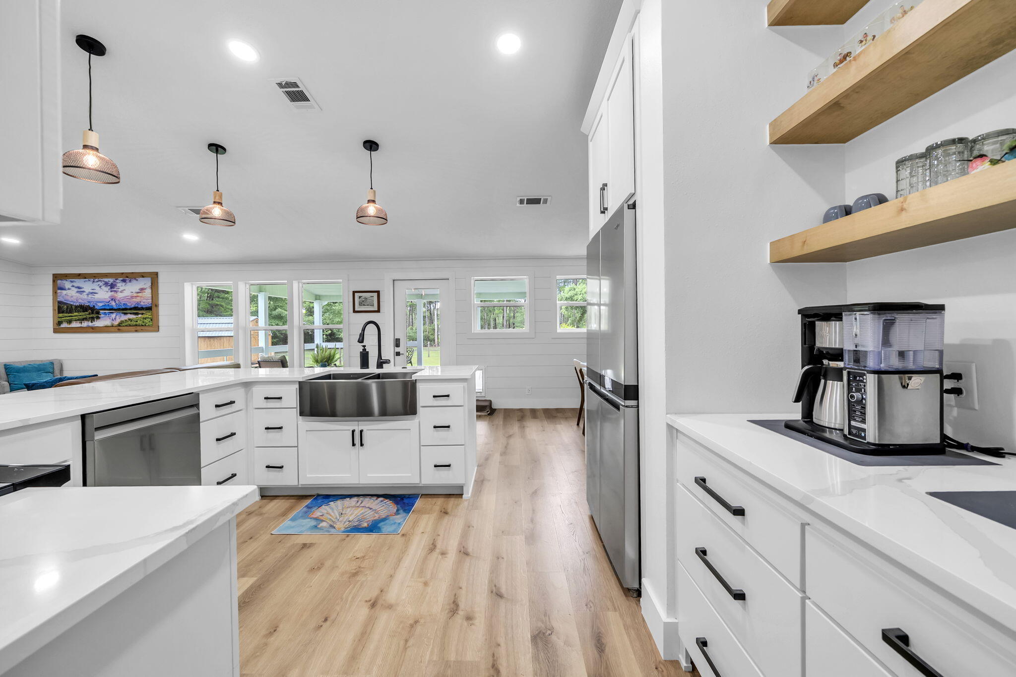 819 Woodlawn Road