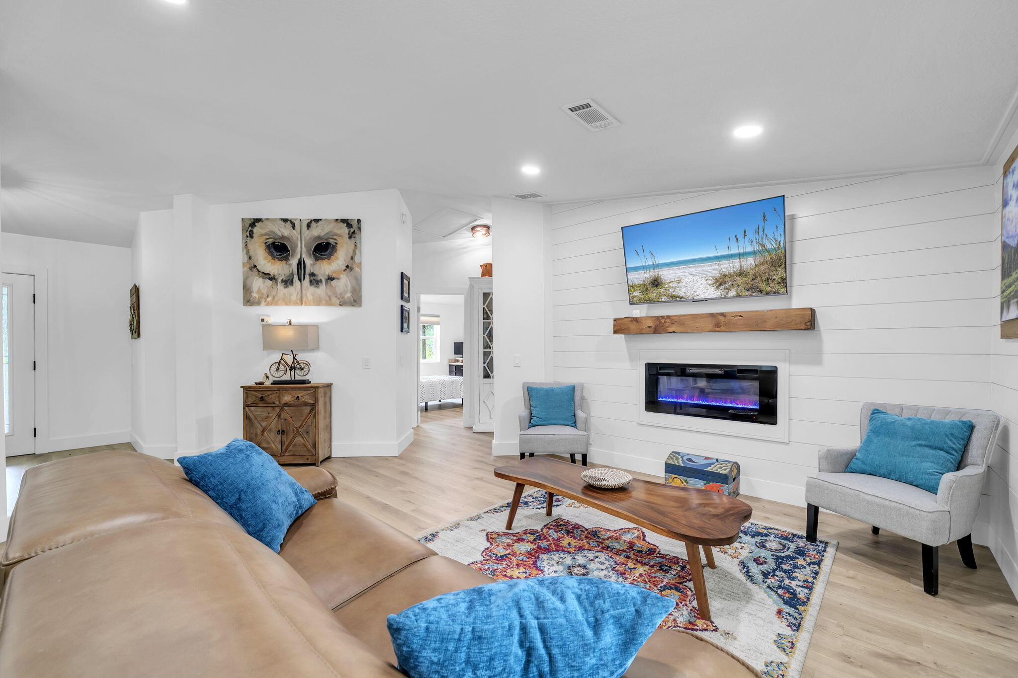 819 Woodlawn Road