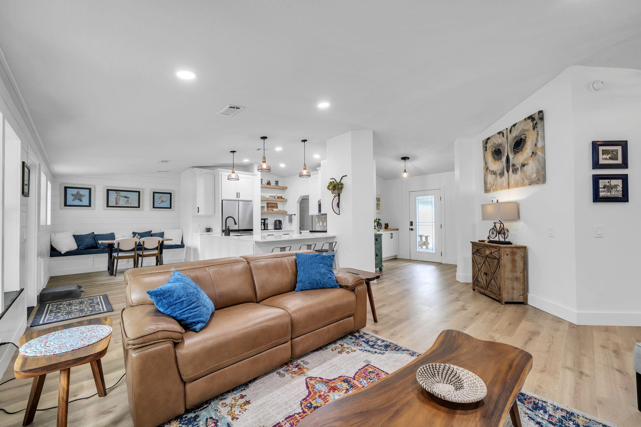 819 Woodlawn Road