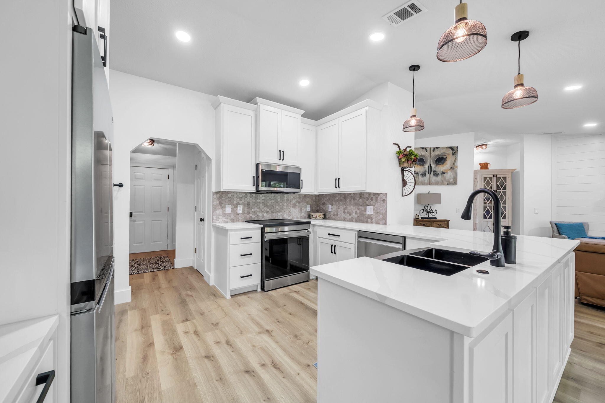 819 Woodlawn Road