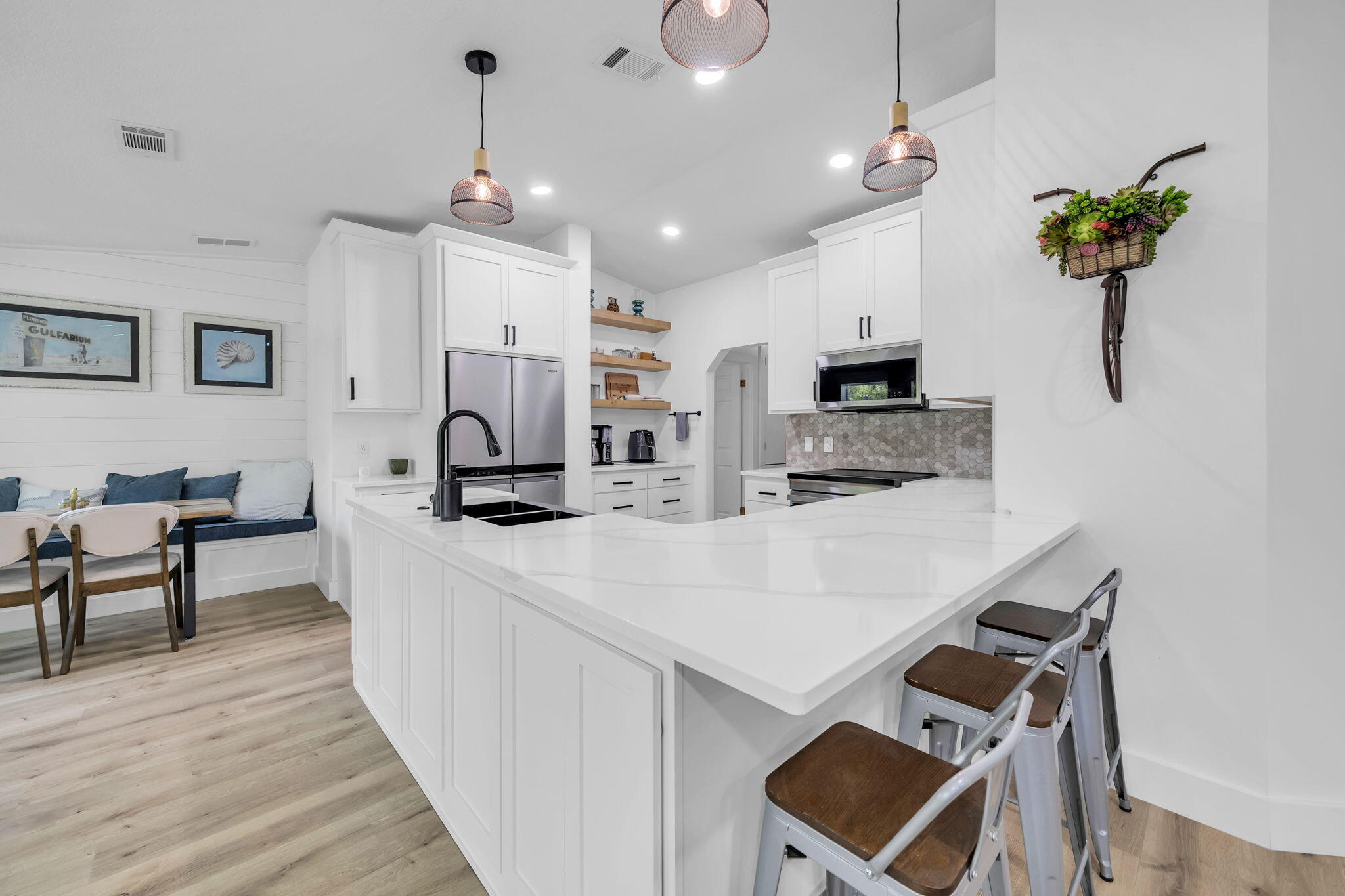 819 Woodlawn Road