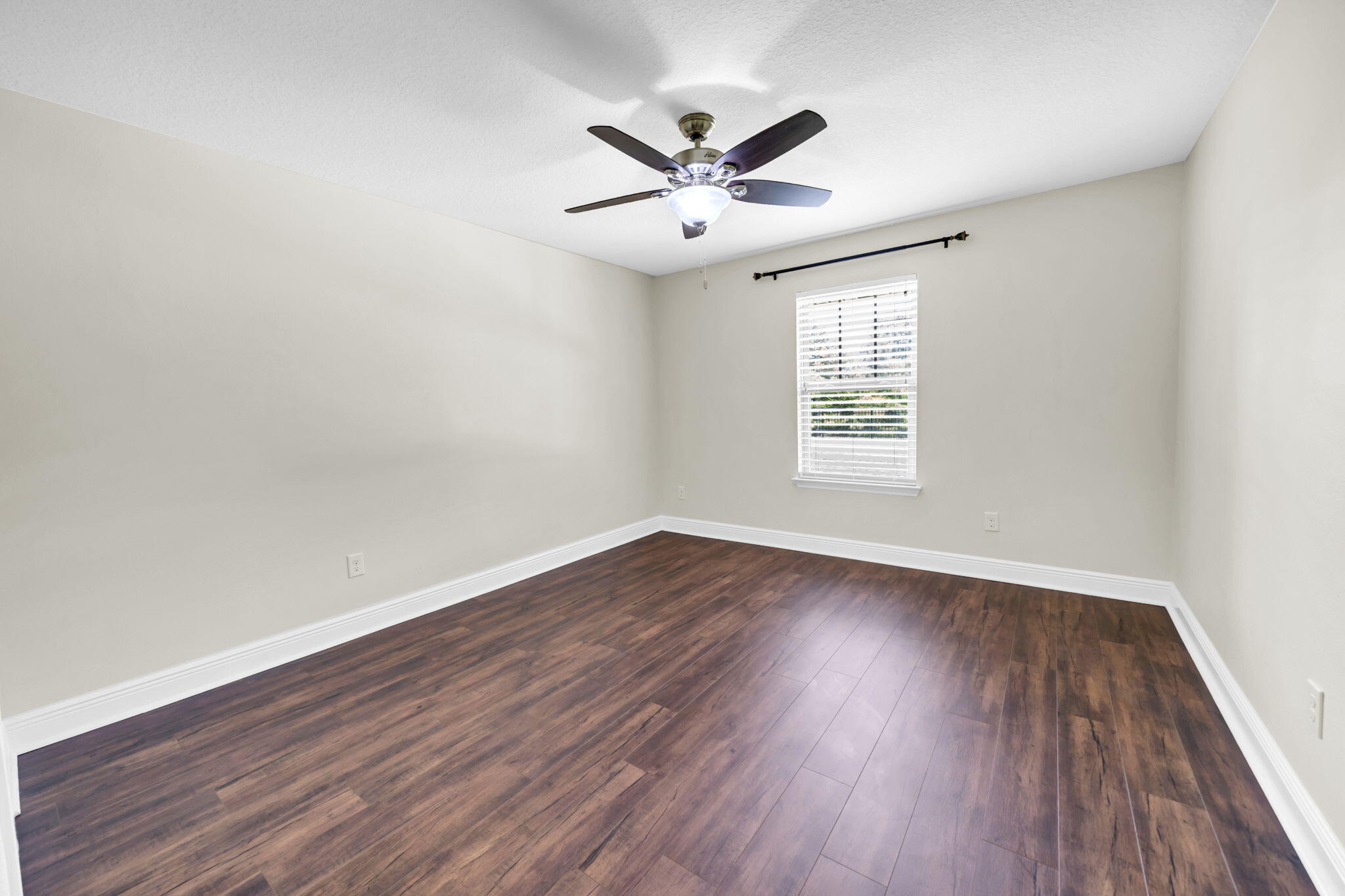 805 Symphony Way