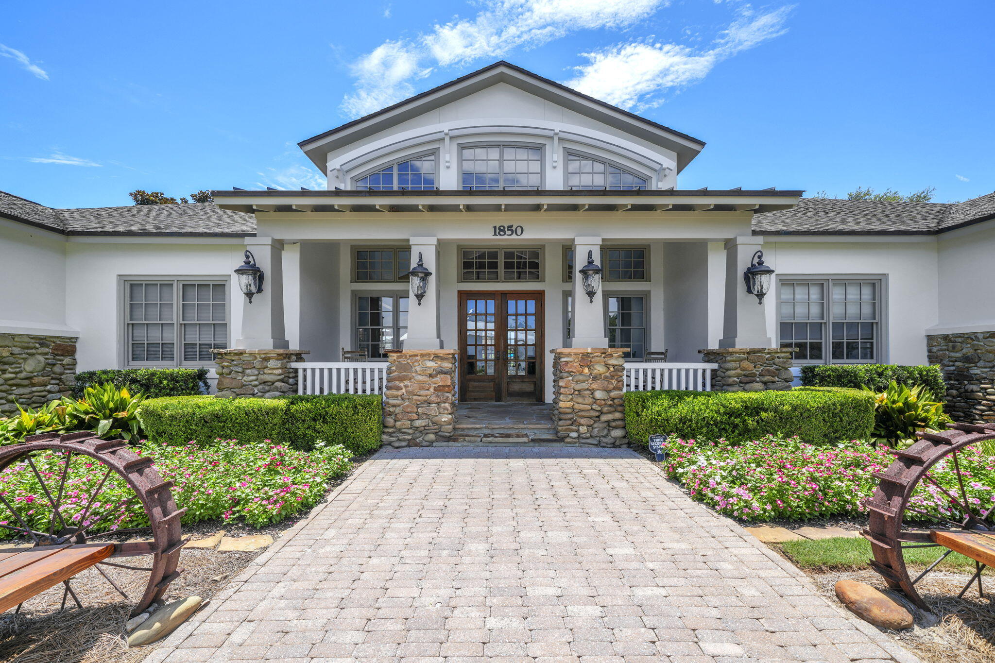 805 Symphony Way