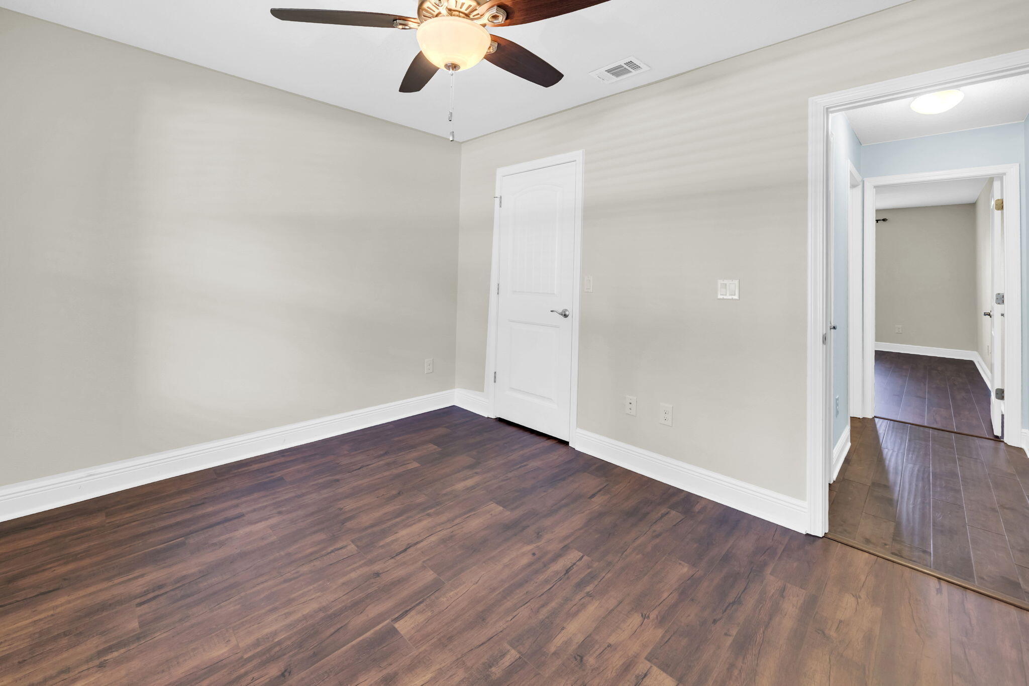 805 Symphony Way