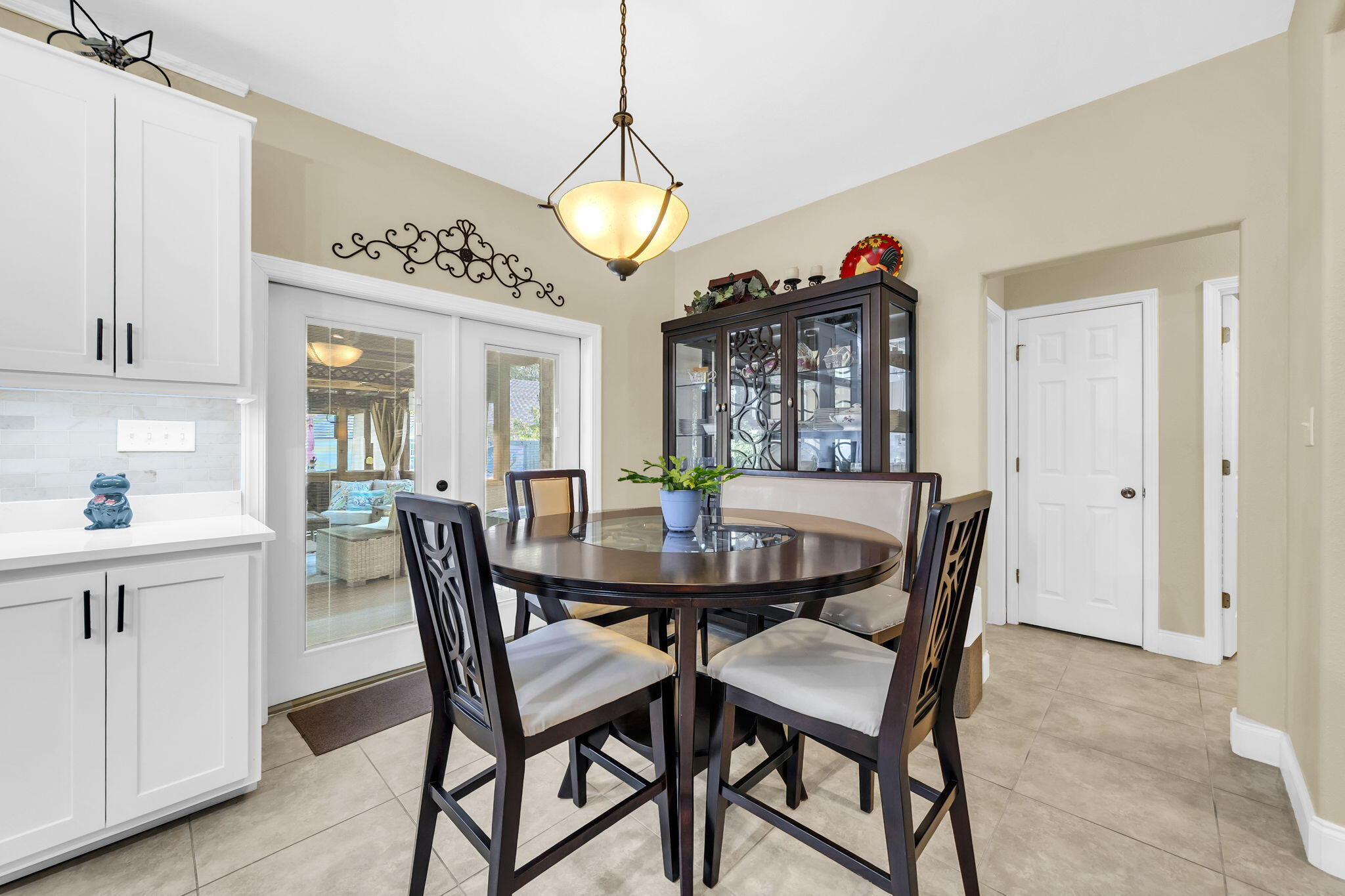 79 Shoreline Drive
