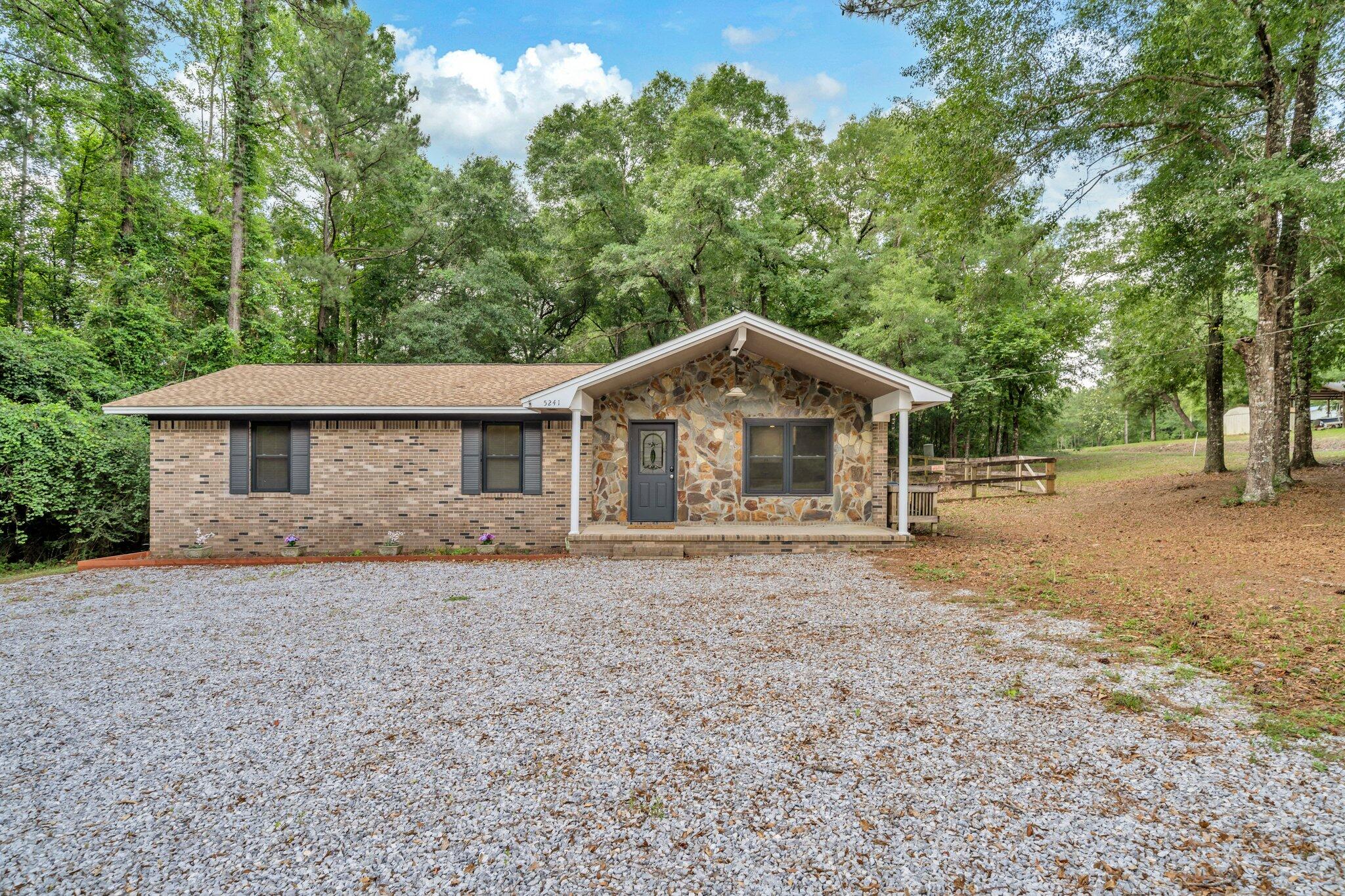 5241 Bob Sikes Road, DeFuniak Springs