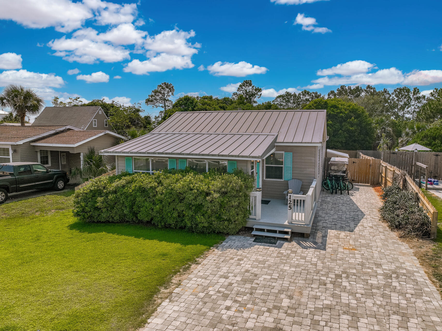 125 Malaga Place