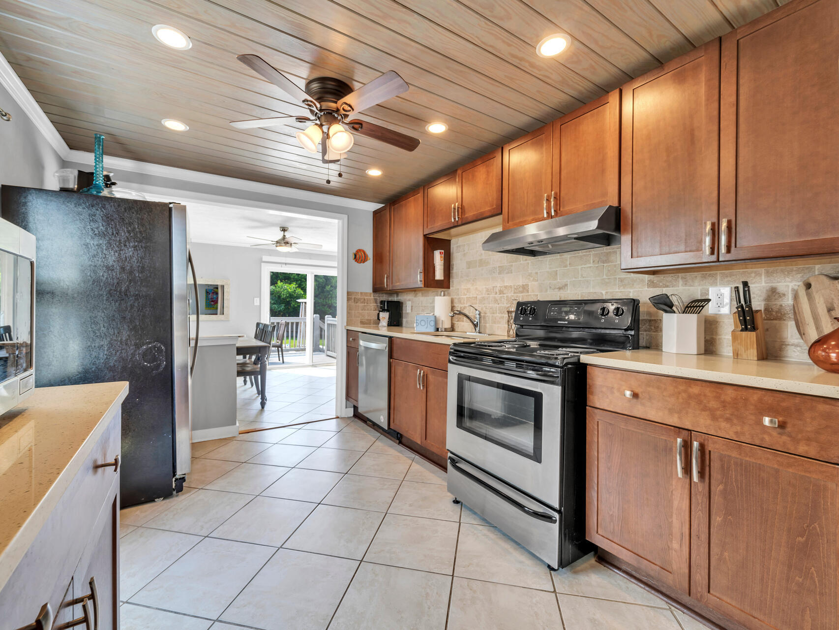 125 Malaga Place