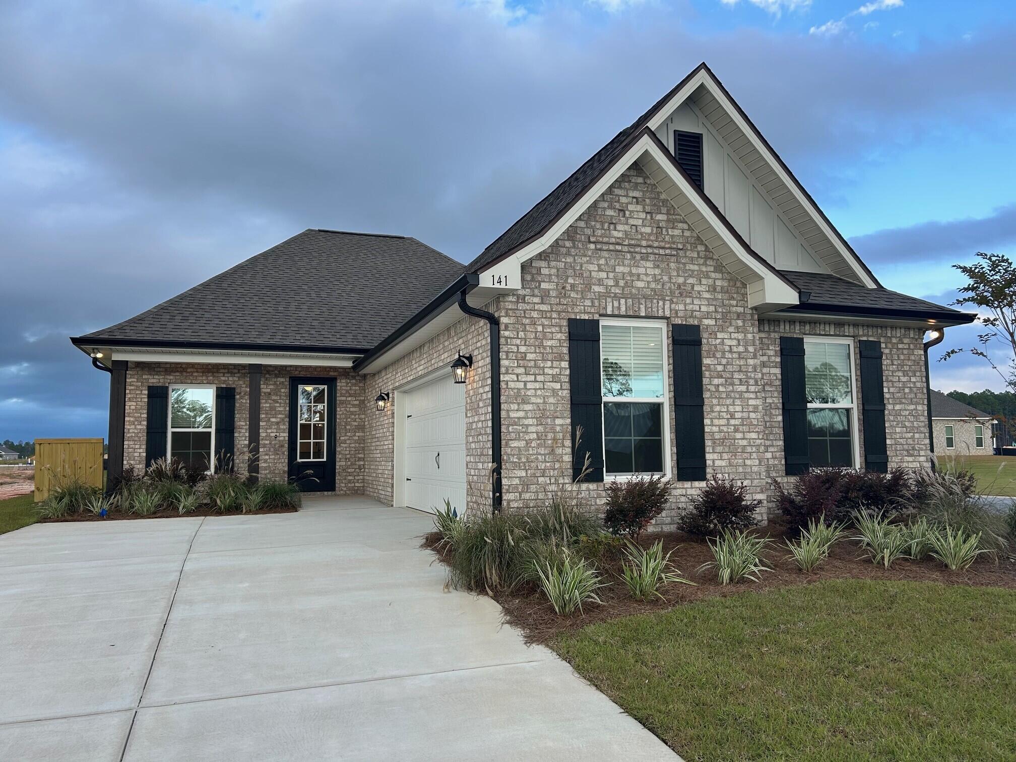 141 Grand Nature Way