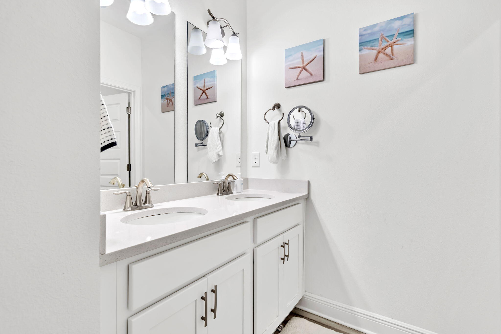 210 Piper Cove