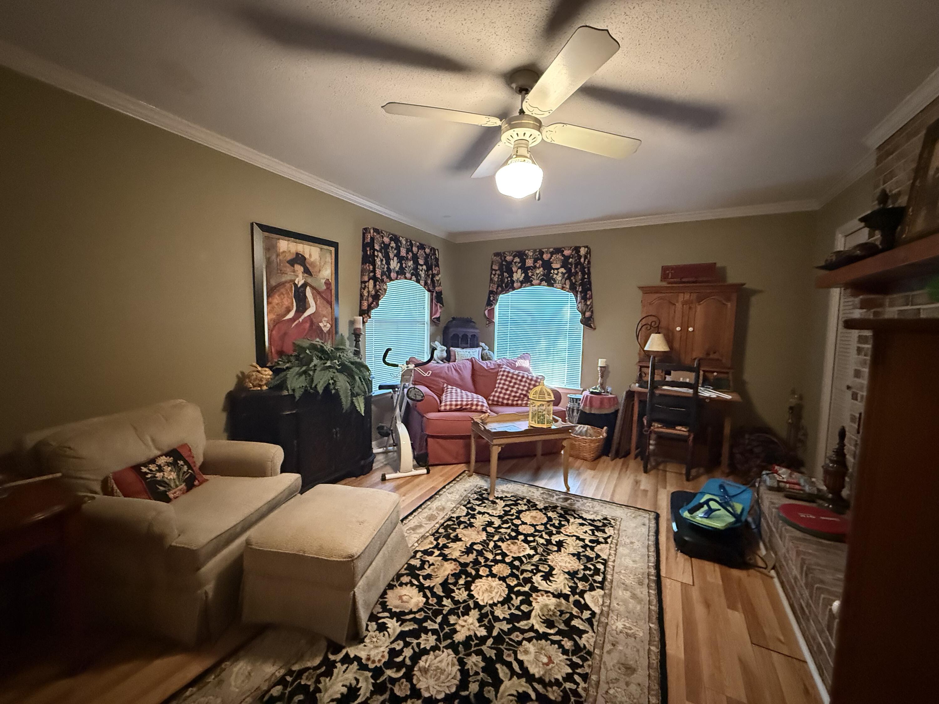 43 12th Avenue, Shalimar