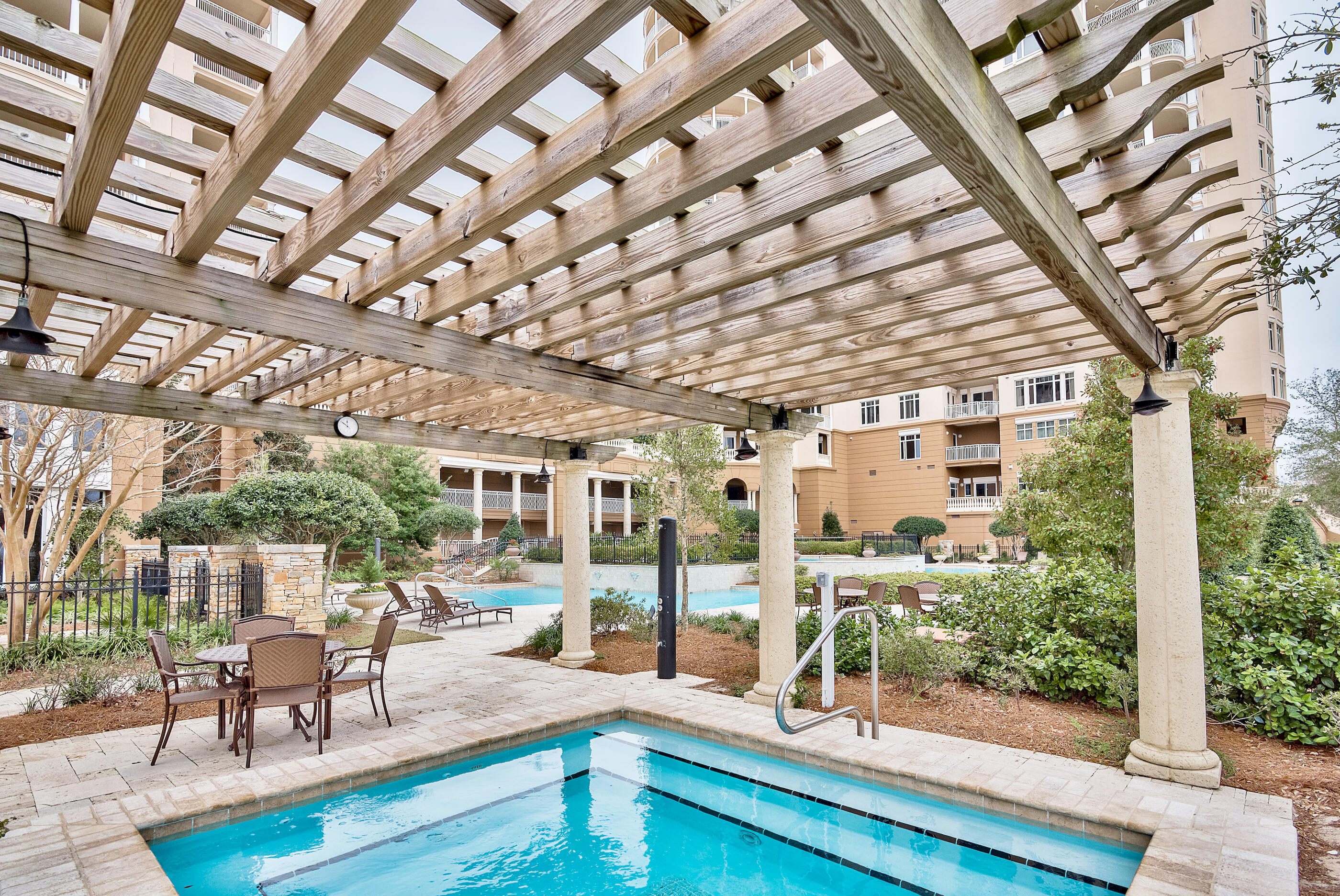 404 Kelly Plantation Drive 605