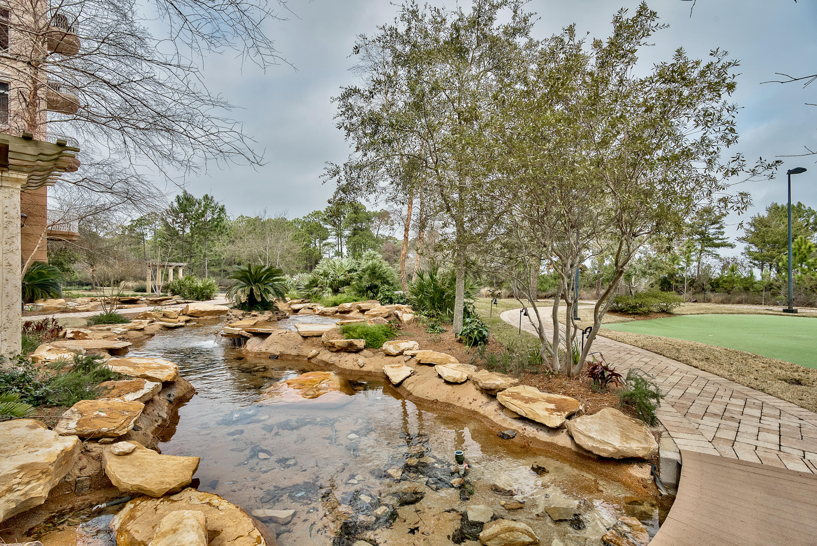 404 Kelly Plantation Drive 605