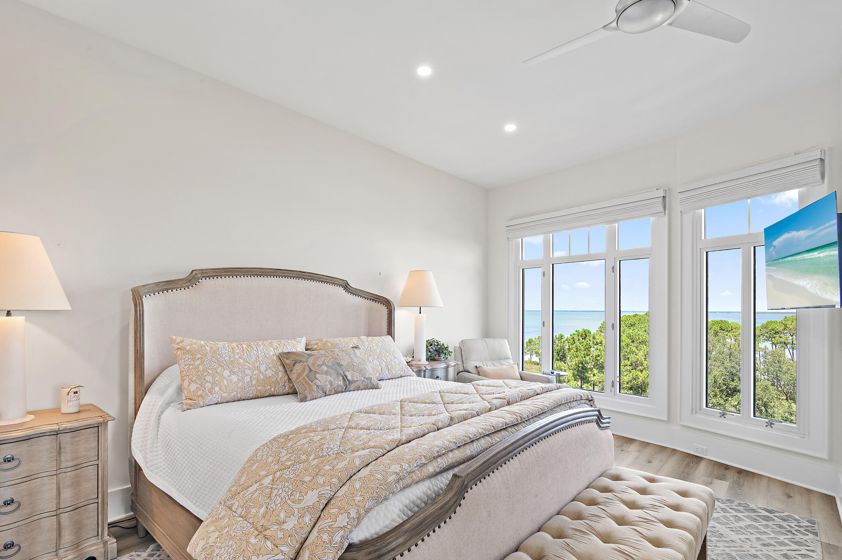 404 Kelly Plantation Drive 605