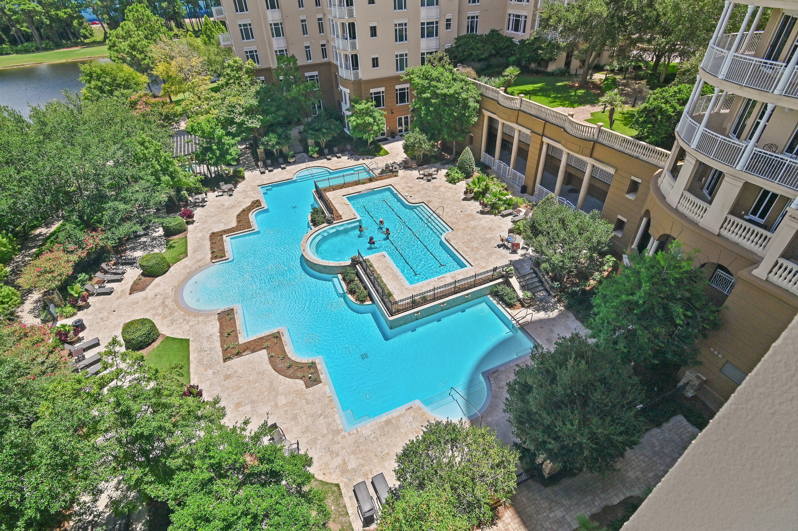 404 Kelly Plantation Drive 605