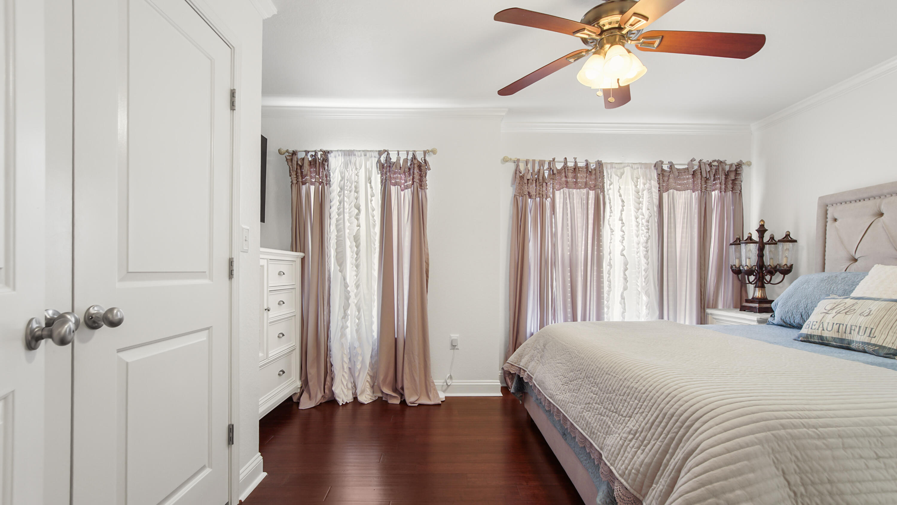 17 S Sand Palm Road