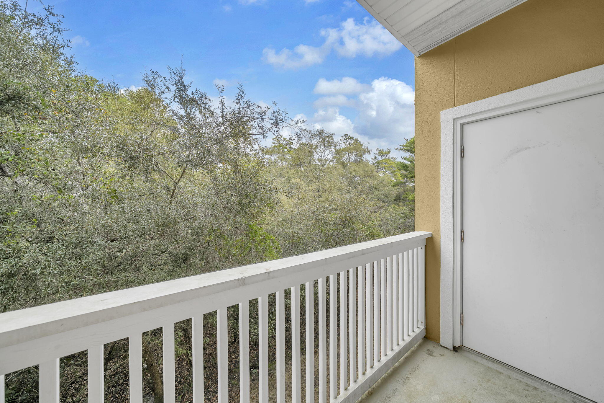 34 Herons Watch Way UNIT 1202