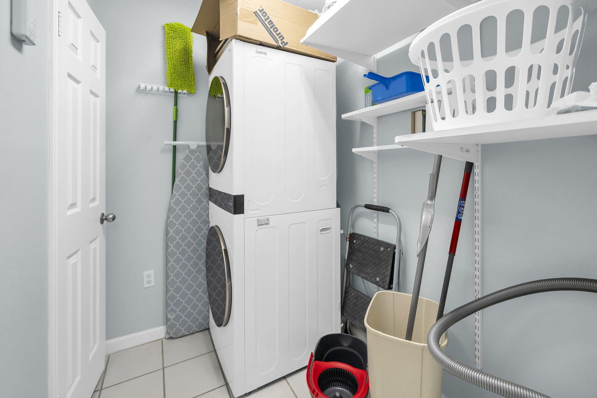 670 Nautilus Court 602