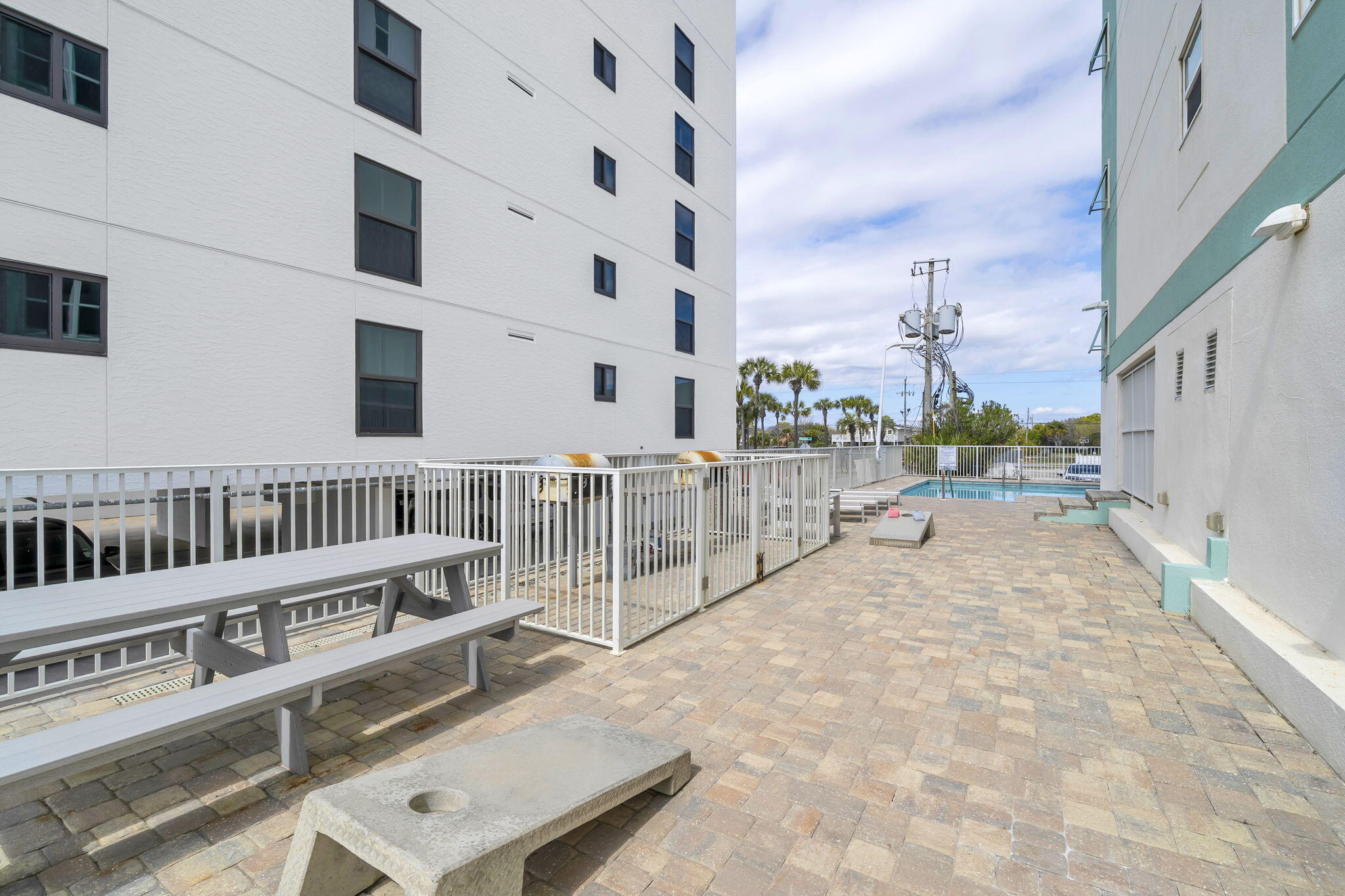 670 Nautilus Court 602