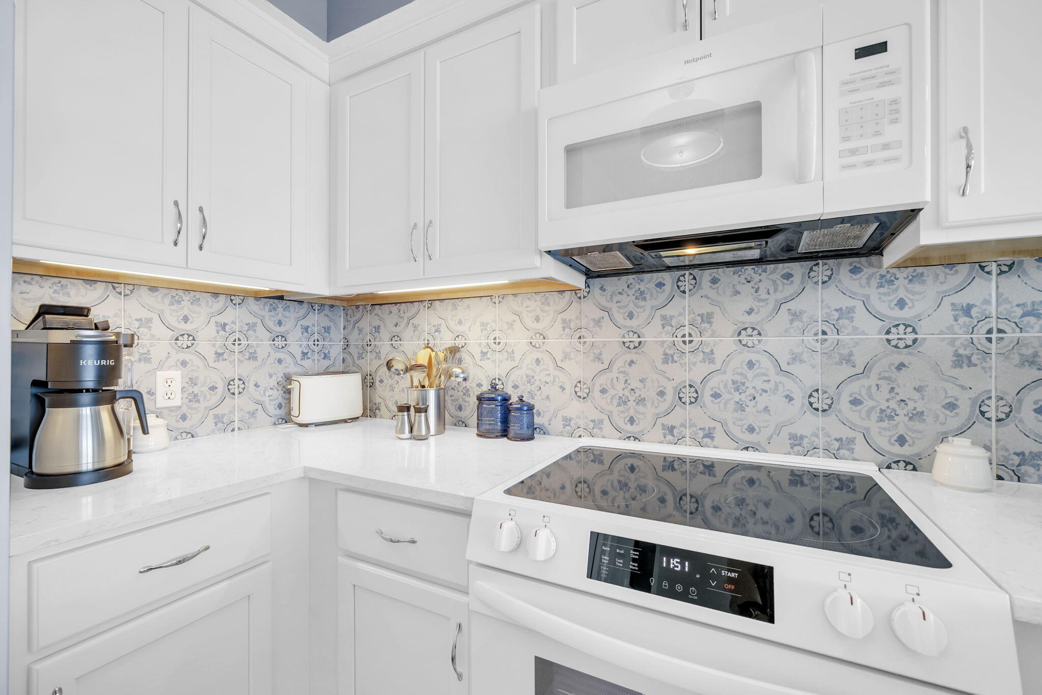 670 Nautilus Court 602