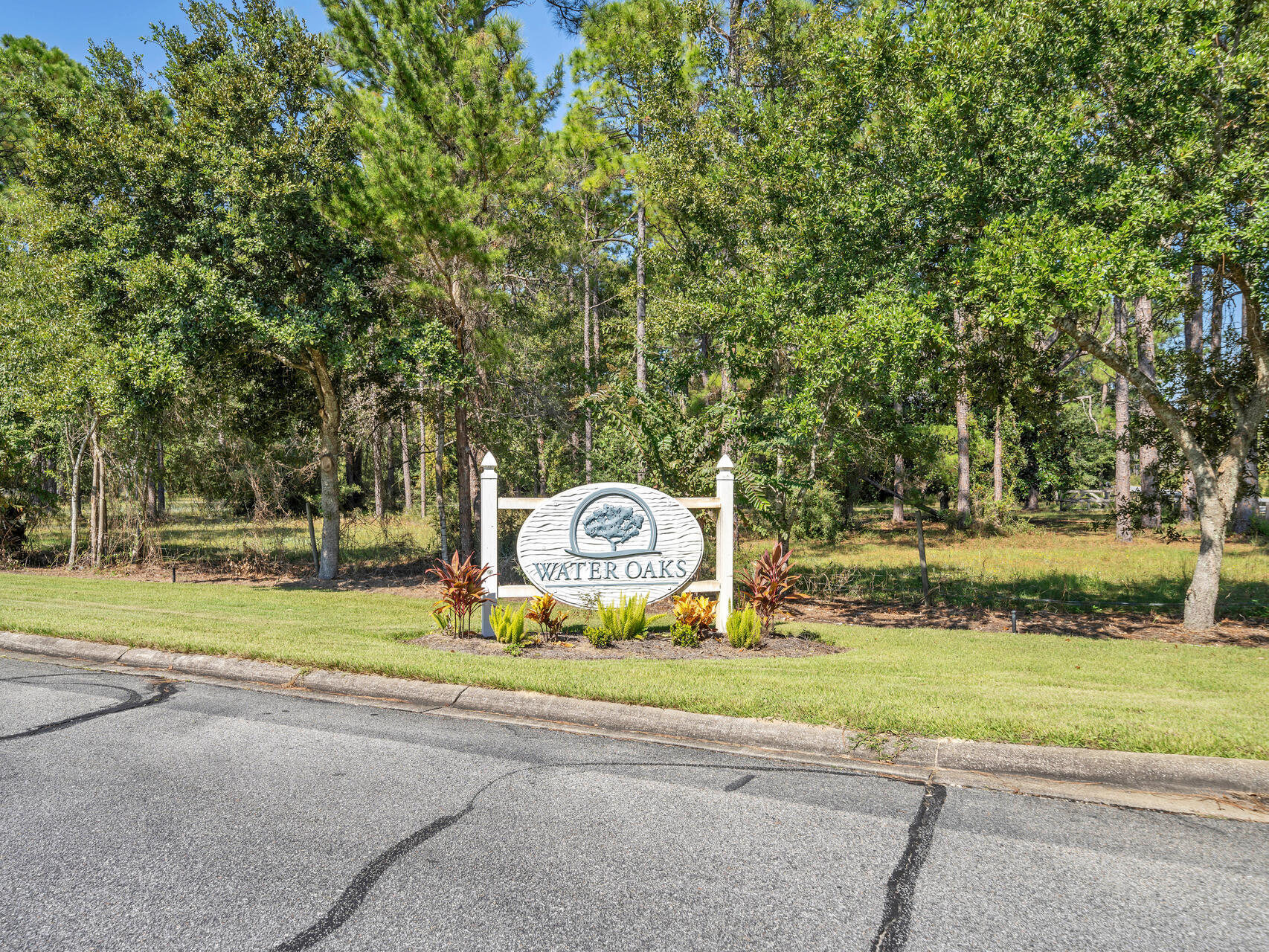 19 E Shady Oaks Lane UNIT B