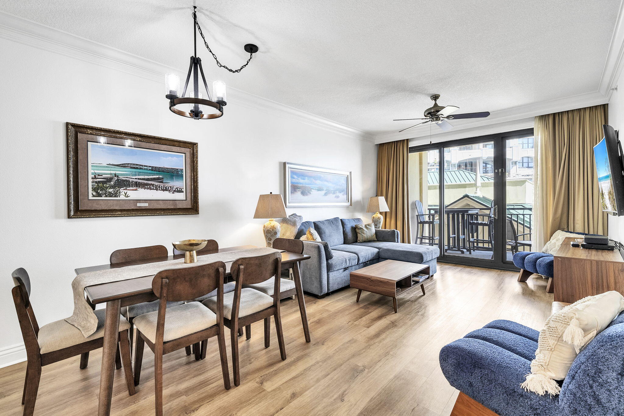 10 Harbor Boulevard W522