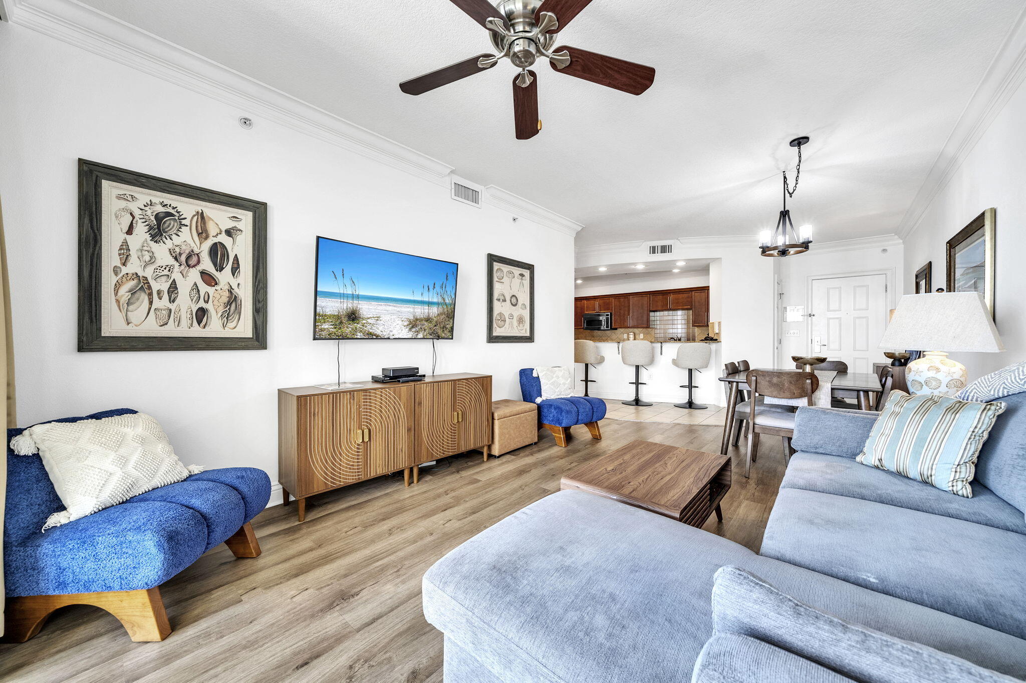 10 Harbor Boulevard W522