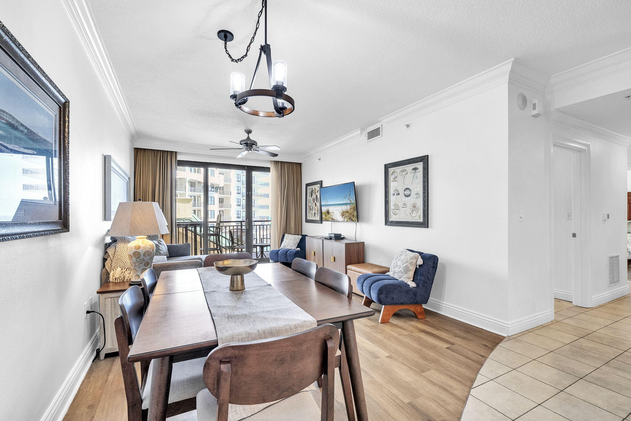 10 Harbor Boulevard W522