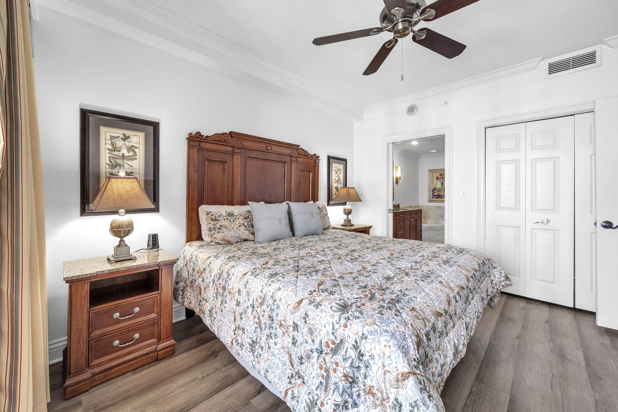 10 Harbor Boulevard W522