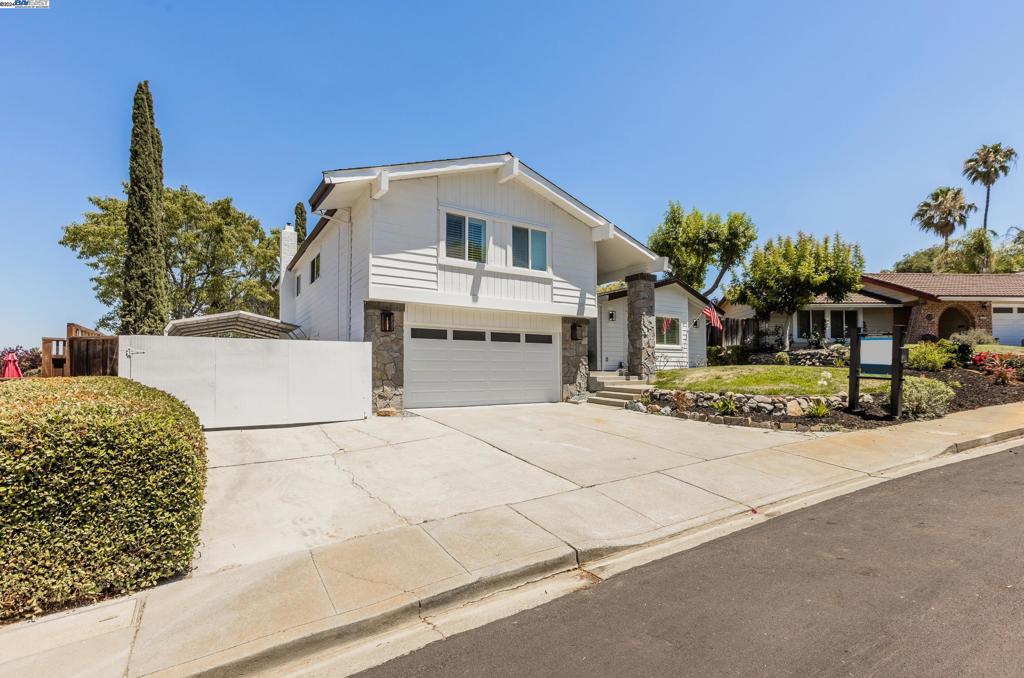 1119 Blanc Ct