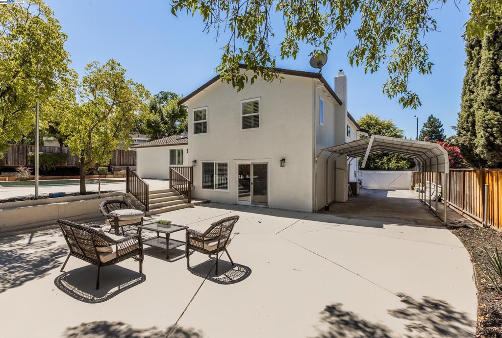 1119 Blanc Ct