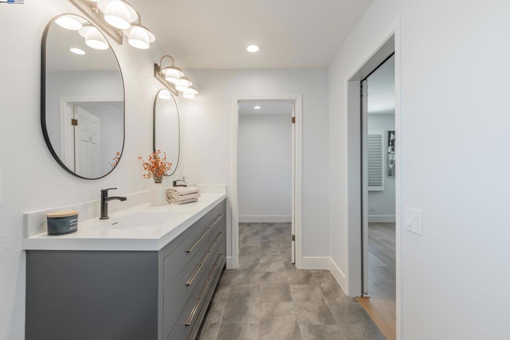 1119 Blanc Ct