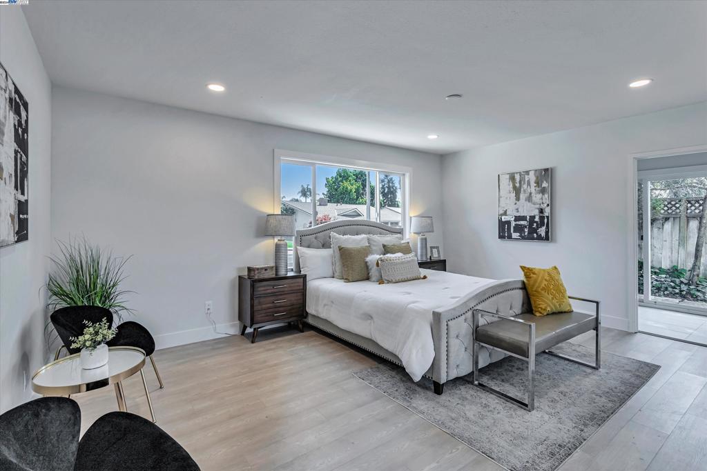 1538 De Soto Way