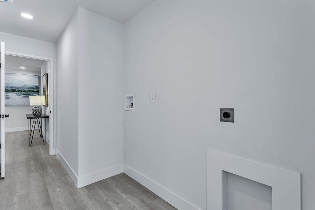 1538 De Soto Way