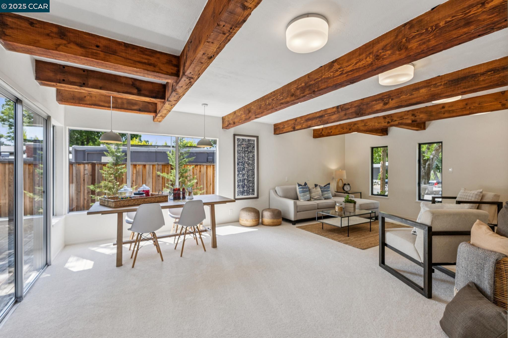 243 Santa Fe Dr